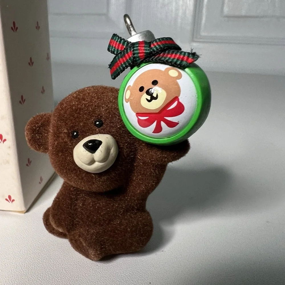 Vintage‎ Hallmark BEARY SPECIAL Teddy Bear Bob Siedler Christmas Ornament 1987